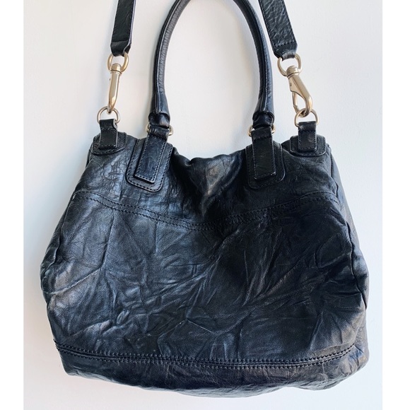 GUC Givenchy Large Pandora Crossbody Handbag in Black...